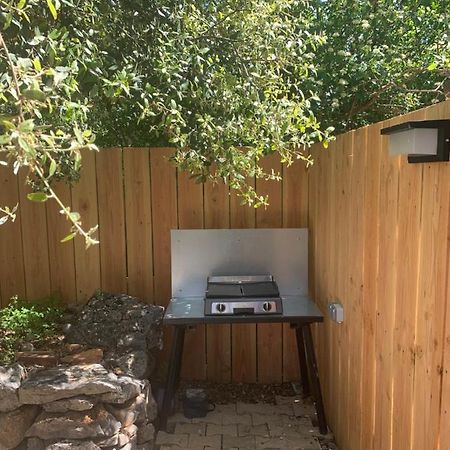 Joli Studio Independant 20M² Avec Jardin Saint-Maximin Kültér fotó